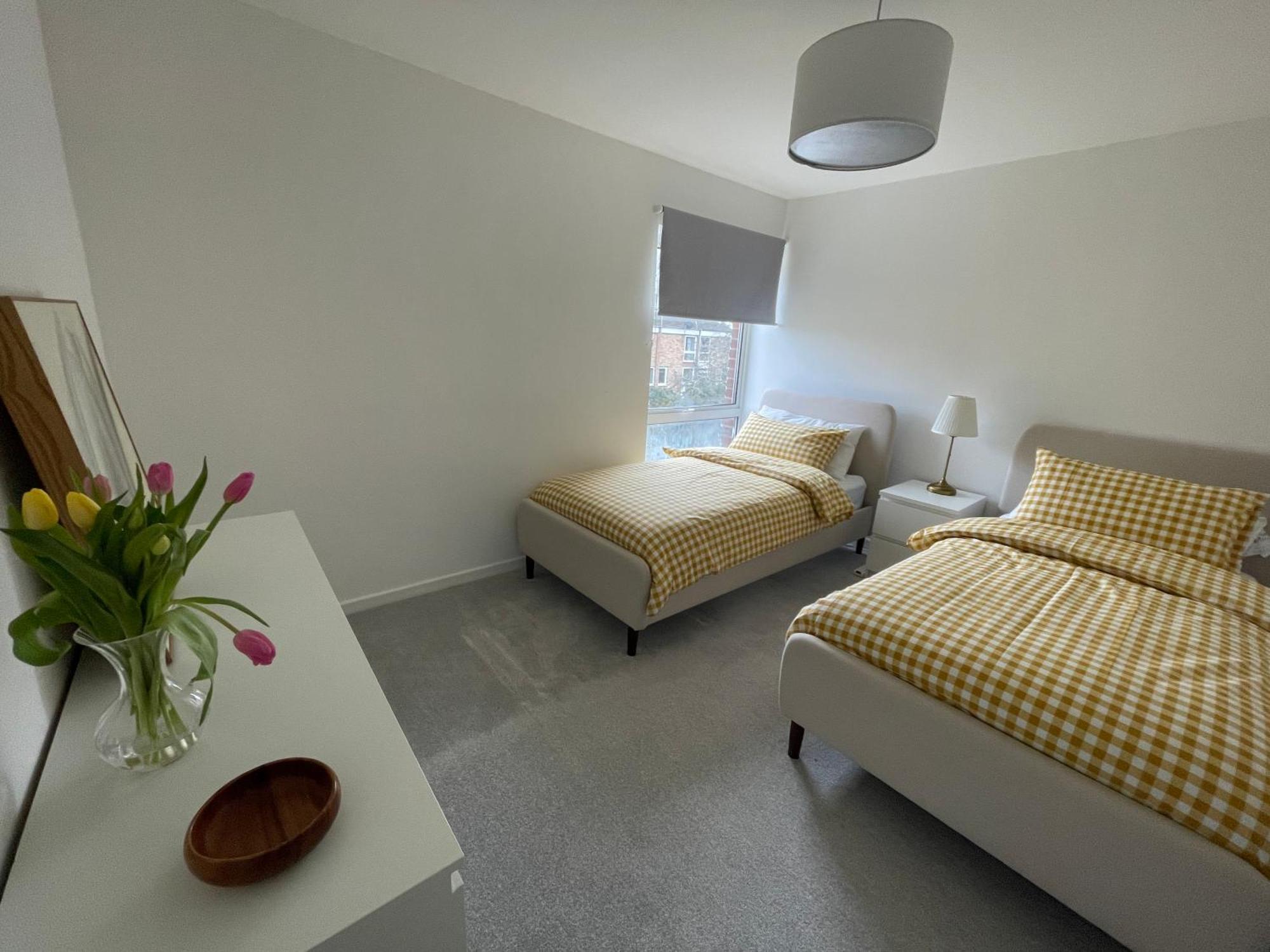 Modern And Comfortable Flat With Private Parking Apartment Oxford Exterior photo
